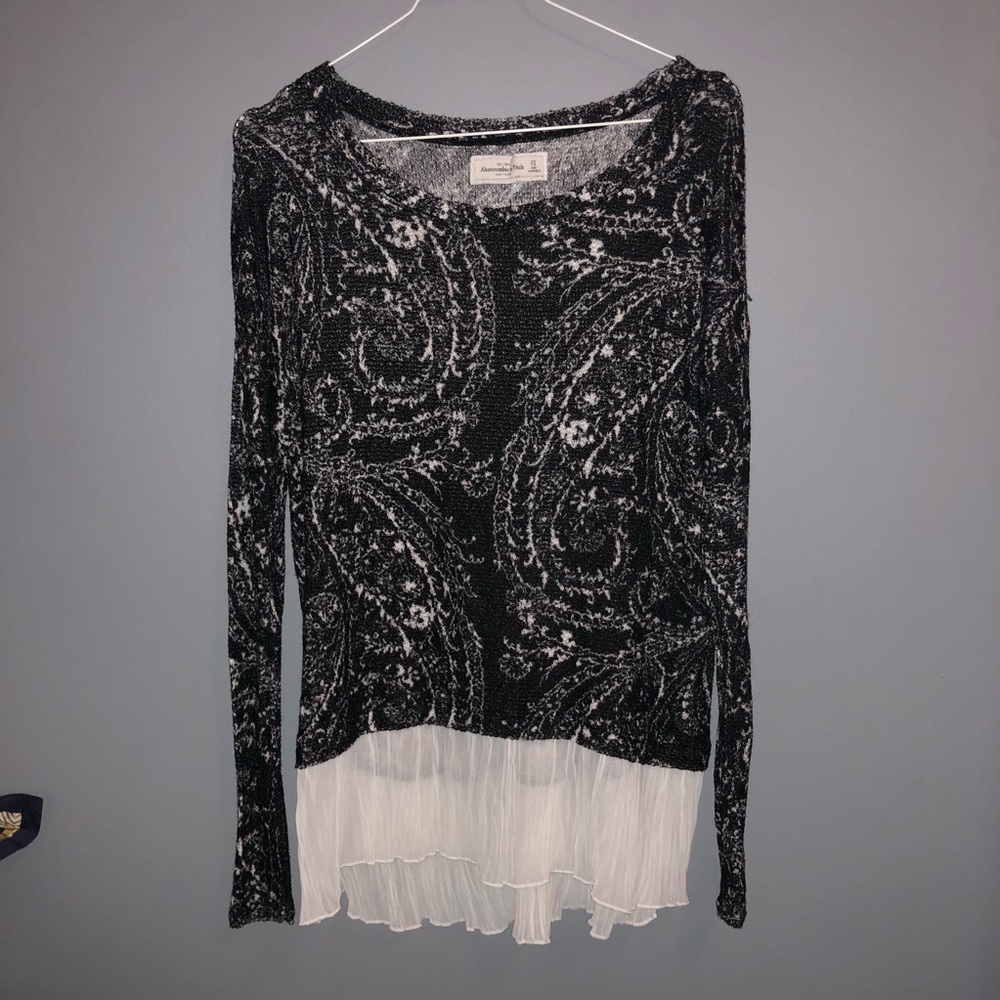 Abercrombie & Fitch sweater